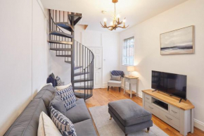 Host & Stay - Den at Westcliff